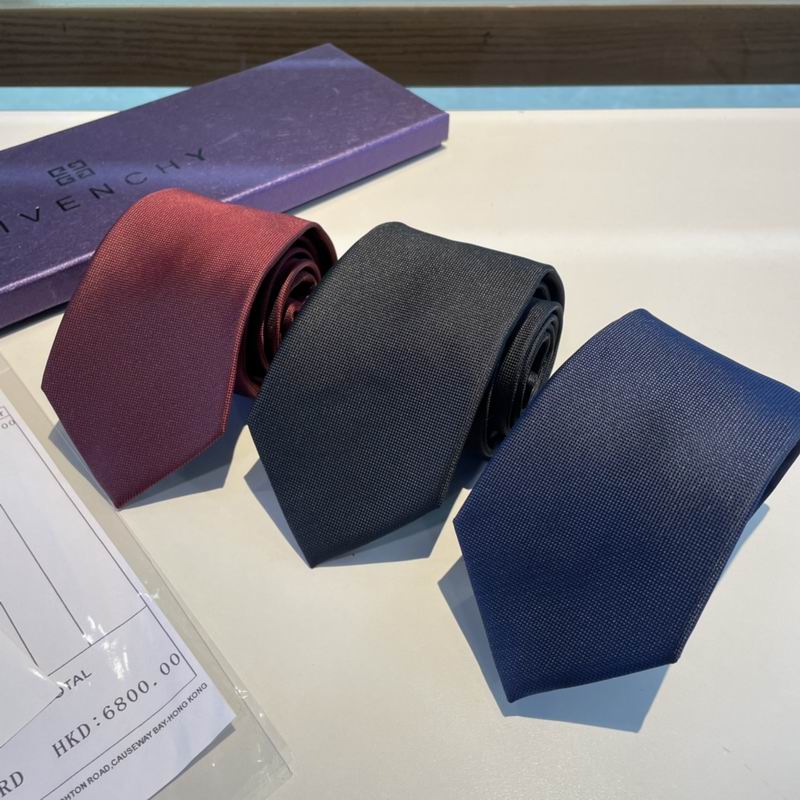Givenchy Tie 0628